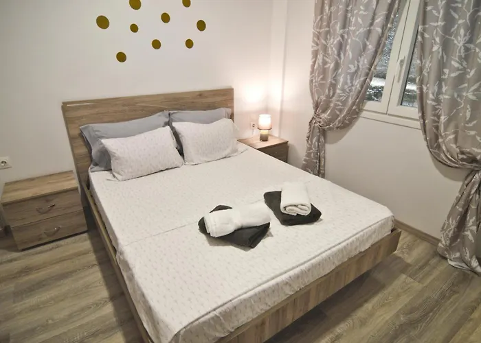 Vasilikis Spacious Apartment